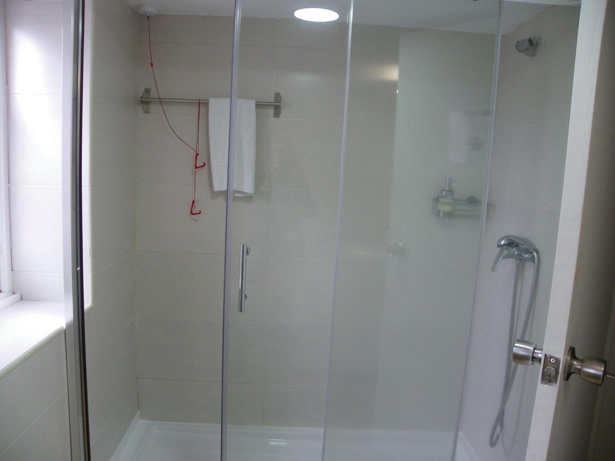 Lagoa Hostel & Suites Bilik gambar